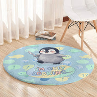 Sneaky Flipper Cute Penguin Holding Knife Round Carpet Funny Chibi Penguin Graphic With Ice And Fish Pattern