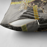 Theseus In The Heart Of The Labyrinth Pillow Cover Ancient Greek Mythology Minotaur Warrior Battle Art