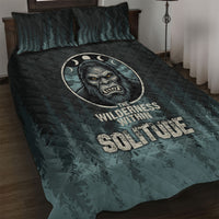 Bigfoot Wilderness Solitude Quilt Bed Set Cryptid Forest Graphic In Distressed Vintage Style