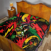 Skateboarder Spray Painter Quilt Rasta Colors Graffiti Streetwear Pop Art Graphic