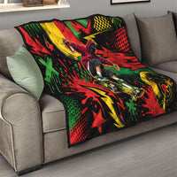 Skateboarder Spray Painter Quilt Rasta Colors Graffiti Streetwear Pop Art Graphic