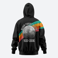 Never Forget Pluto 1930-2006 Hoodie Vintage Retro Rainbow Planet Outer Space Astronomy Graphic Art
