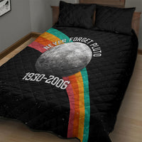Never Forget Pluto 1930-2006 Quilt Bed Set Vintage Retro Rainbow Planet Outer Space Astronomy Graphic Art