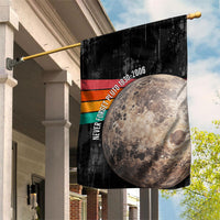 Never Forget Pluto Garden Flag Distressed Retro Space Astronomy Science