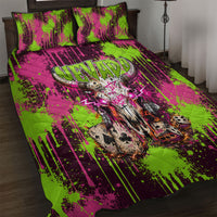 Nevada Area 51 Bull Skull Alien UFO Quilt Bed Set Vibrant Pink Lime Paint Drip Graffiti Street Art Style