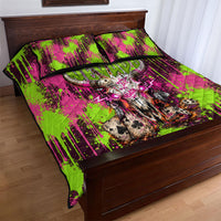 Nevada Area 51 Bull Skull Alien UFO Quilt Bed Set Vibrant Pink Lime Paint Drip Graffiti Street Art Style