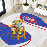 Puerto Rico Coquí Frog Football Fan Round Carpet Whimsical Cartoon Style with Patriotic Elements