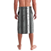 Grunge American Flag Darts Lavalava with Dartboard Target and Black White Stars - Wonder Print Shop