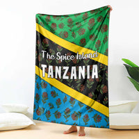 Tanzania Spice Island Blanket with Clove Leaf Pattern and National Flag Colors