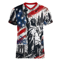 Personalized New York Statue Of Liberty Women V-Neck T-Shirt Grunge Street Art NYC Skyline American Pride