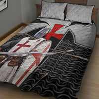 Knights Templar Warrior Red Cross Quilt Bed Set Crusader Knight In Chainmail Armor With Shield And Sword Art