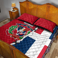 Dominican Republic Flag Half Zip Design Quilt Bed Set with Coat of Arms and Taino Symbol - Wonder Print Shop