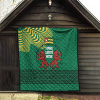 Togo Quilt with Red Twin Lions and Travail Liberté Patrie Slogan