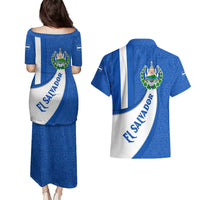 El Salvador Coat of Arms Couples Matching Puletasi and Hawaiian Shirt with Curved Text and Blue Patterned Background - Wonder Print Shop