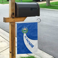 El Salvador Coat of Arms Garden Flag with Curved Text and Blue Patterned Background - Wonder Print Shop