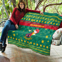 Cameroon Christmas Quilt with Green Red Pattern Coat of Arms Santa Hat and Stars Motif - Wonder Print Shop