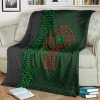 Ireland Celtic Knot and Clover Design Blanket