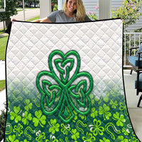 Celtic Knot and Clover Ireland - Inspired Design Quilt