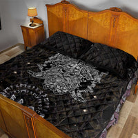Viking Elder and Helm of Awe Norse Mythology Quilt Bed Set Monochrome Rune Engraving Style