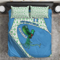 Guatemala Quetzal Bird Bedding Set with Tribal Motif and Libre Como El Quetzal Design - Wonder Print Shop
