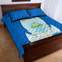 Nicaragua National Emblem Quilt Bed Set with White Flor de Sacuanjoche and Blue Gradient Design - Wonder Print Shop