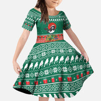 Bangladesh Christmas Family Matching Mermaid Dress and Hawaiian Shirt with Black-Capped Bird Gift Stack and Green Red Snowflake Pattern - Wonder Print Shop