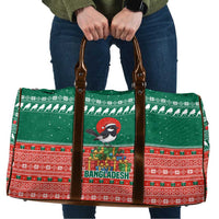 Bangladesh Christmas Travel Bag with Black-Capped Bird Gift Stack and Green Red Snowflake Pattern - Wonder Print Shop