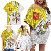 Vatican City Family Matching Off Shoulder Short Dress and Hawaiian Shirt Papal Keys & Tiara Emblem with Gold Baroque Pattern