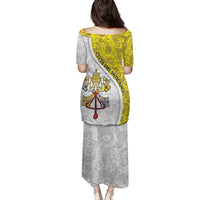 Vatican City Family Matching Puletasi and Hawaiian Shirt Papal Keys & Tiara Emblem with Gold Baroque Pattern