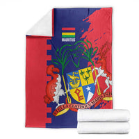 Mauritius Blanket National Emblem Integrated with Country's Shape – Symbolic Design