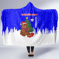 Slovenia Christmas Hooded Blanket with Bear Potica Cake Snowy Tree and National Emblem Design - Wonder Print Shop