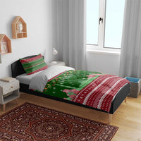 Oman Christmas Bedding Set with Green-Red Pattern, Mosque and Fort Landmarks, and Festive Ornament Motif - Wonder Print Shop