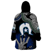Black And White Aboriginal - Torres Strait Islanders Flag Wearable Blanket Hoodie - Wonder Print Shop