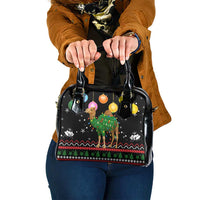 Kuwait Christmas Shoulder Handbag with Camel in Festive Ornaments Snowflakes and Green Red - Wonder Print Shop