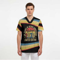 Vintage 1976 Birthday Celebration Scrub Top 50th Birthday for Him - Retro Distressed Stripe Pattern