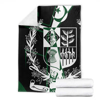 Pakistan Emblem Blanket Eagle-Shaped Design with National Symbol