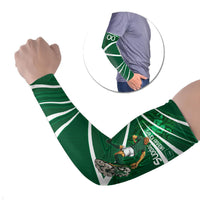 Personalized Saudi Arabia Football Arm Sleeves Green Lion Run of Champions