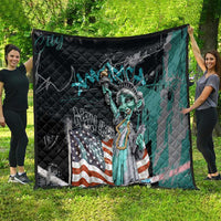 Street Art Liberty Quilt with Graffiti Print and Cartoon Statue of Liberty - Wonder Print Shop