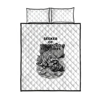 Raccoon I Am Not A Raccoon I Am A Trash Panda Quilt Bed Set Funny Animal Meme Grayscale Sketch Illustration