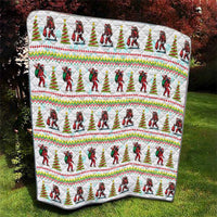 Amazing Bigfoot Christmas Quilt Xmas Holiday Patterns - Wonder Print Shop