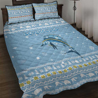 Seychelles Christmas Quilt Bed Set with Ocean Blue Pattern, Marlin Fish Artwork, and Surfing Santa Motif - Wonder Print Shop