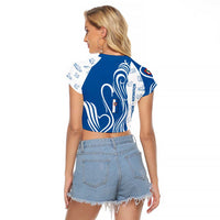 Busingen am Hochrhein Germany Raglan Cropped T Shirt with Swan Pattern and Blue White Heart Design - Wonder Print Shop