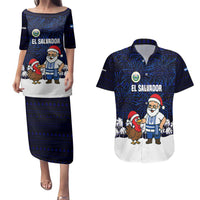 El Salvador Christmas Couples Matching Puletasi and Hawaiian Shirt with Santa Claus Turkey Fireworks Palm Trees and National Emblem Design - Wonder Print Shop