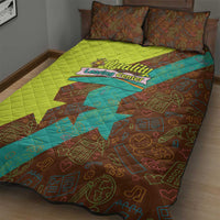Quality Learning Center Quilt Bed Set with School Supply Doodle Pattern