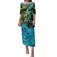 Sea Turtle Sao Tome and Principe Family Matching Puletasi and Hawaiian Shirt with Ocean Tide and Tropical Palm Design