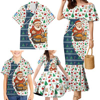 Nicaragua Christmas Family Matching Mermaid Dress and Hawaiian Shirt with Santa Cooking Gallina Rellena Tree Flag and Festive Icons Design - Wonder Print Shop