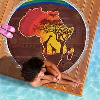African Sunset Heritage Beach Blanket Tribal Pattern with Continent Silhouette, Rainbow Arc & Safari Scene