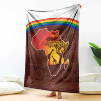 African Sunset Heritage Blanket Tribal Pattern with Continent Silhouette, Rainbow Arc & Safari Scene