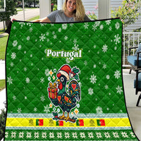 Portugal Christmas Quilt with Green Galo de Barcelos Rooster Santa Hat and Gift - Wonder Print Shop