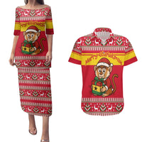 Ghana Christmas Couples Matching Puletasi and Hawaiian Shirt with Monkey Holding Gift Ghana Map and Festive - Wonder Print Shop